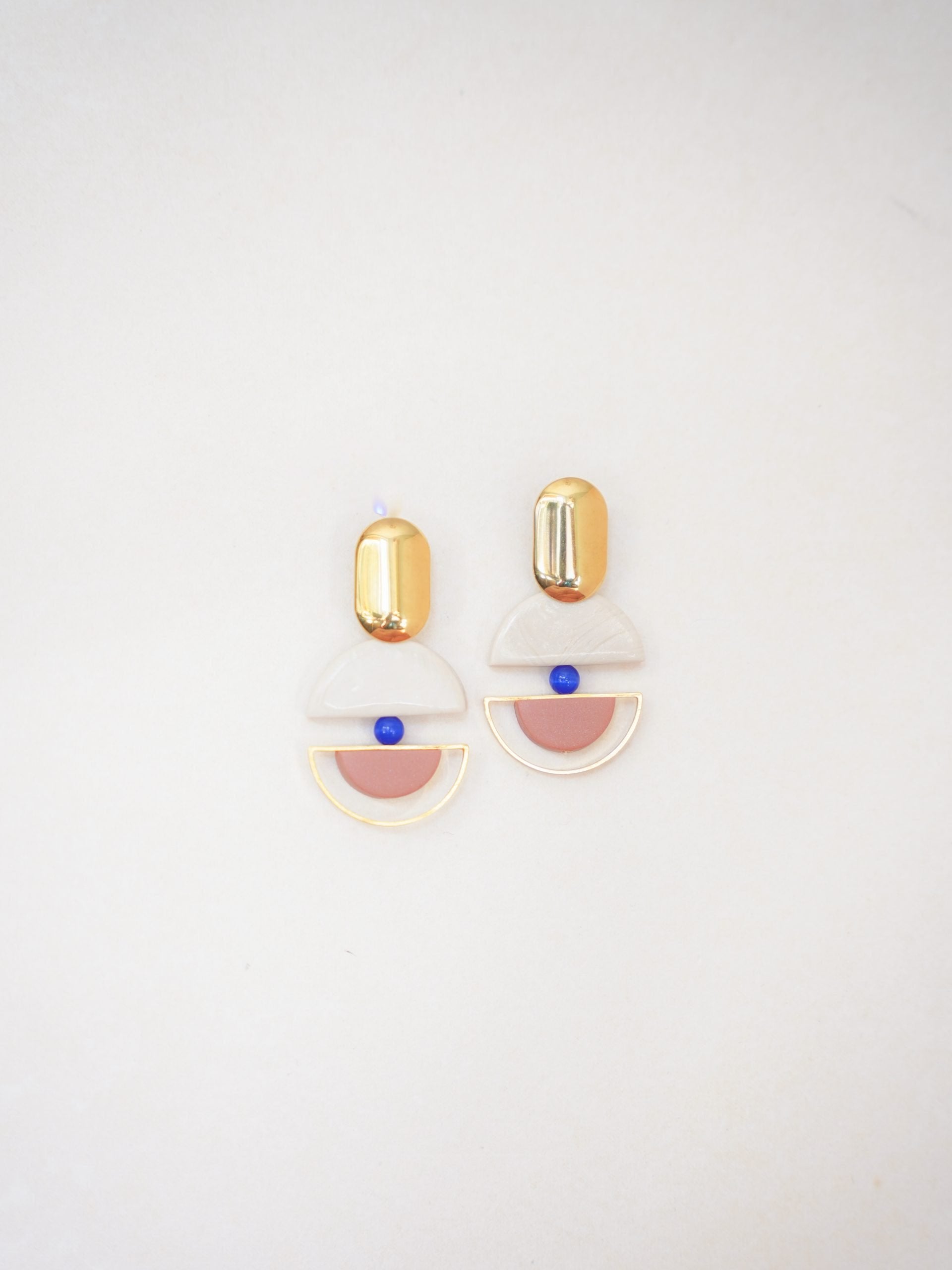 Kontrast in Rosa und Blau