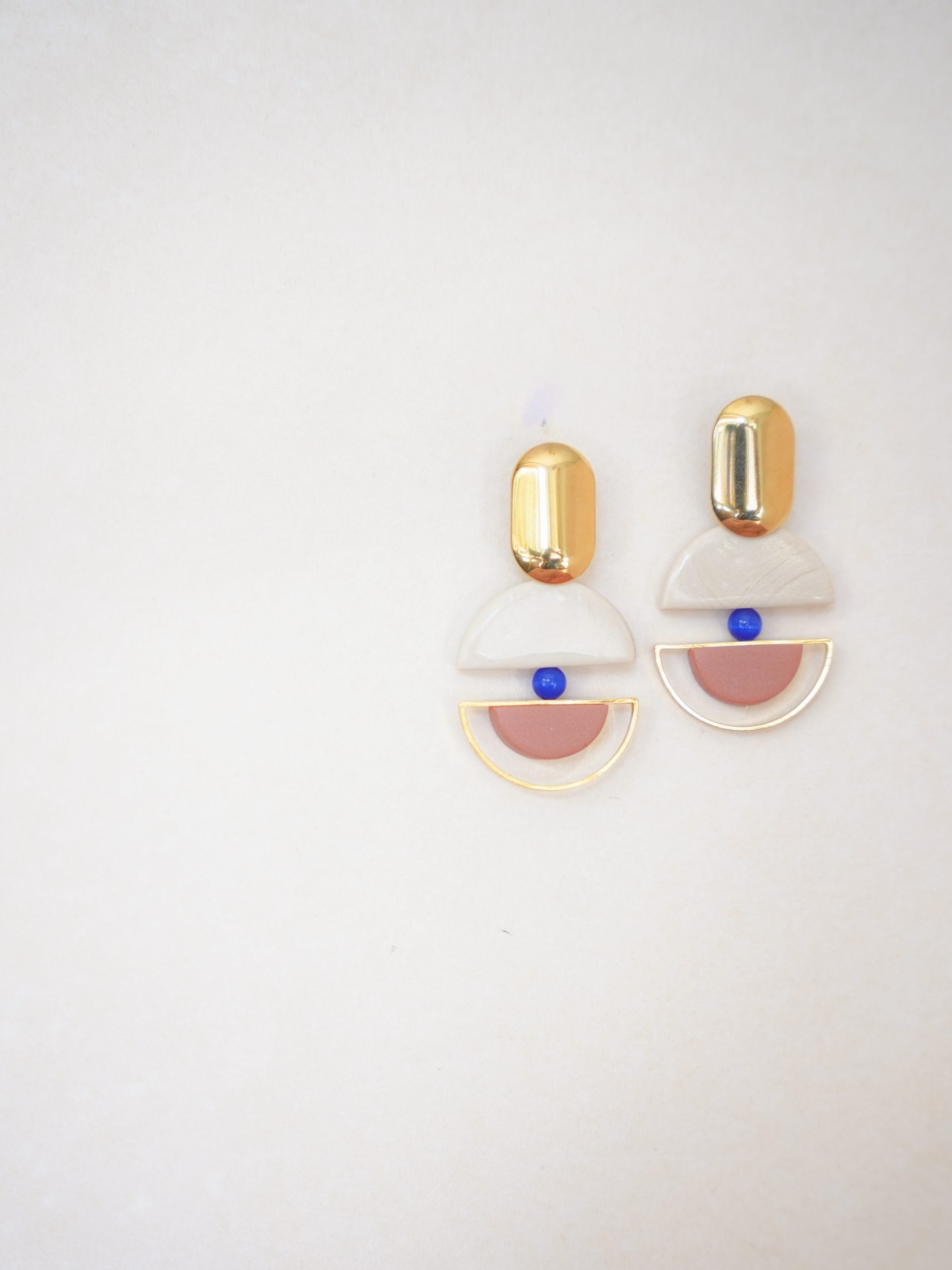 Kontrast in Rosa und Blau