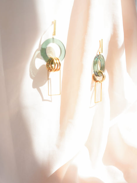 Dangling Circle Earrings