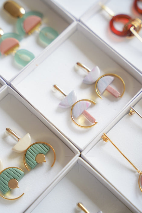 Kontrast in Rosa und Blau