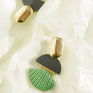 Contrast in Scallop and Black