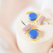 contrast in Nila and Dusty Rose