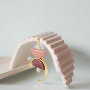 contrast in Burgundy and Pink