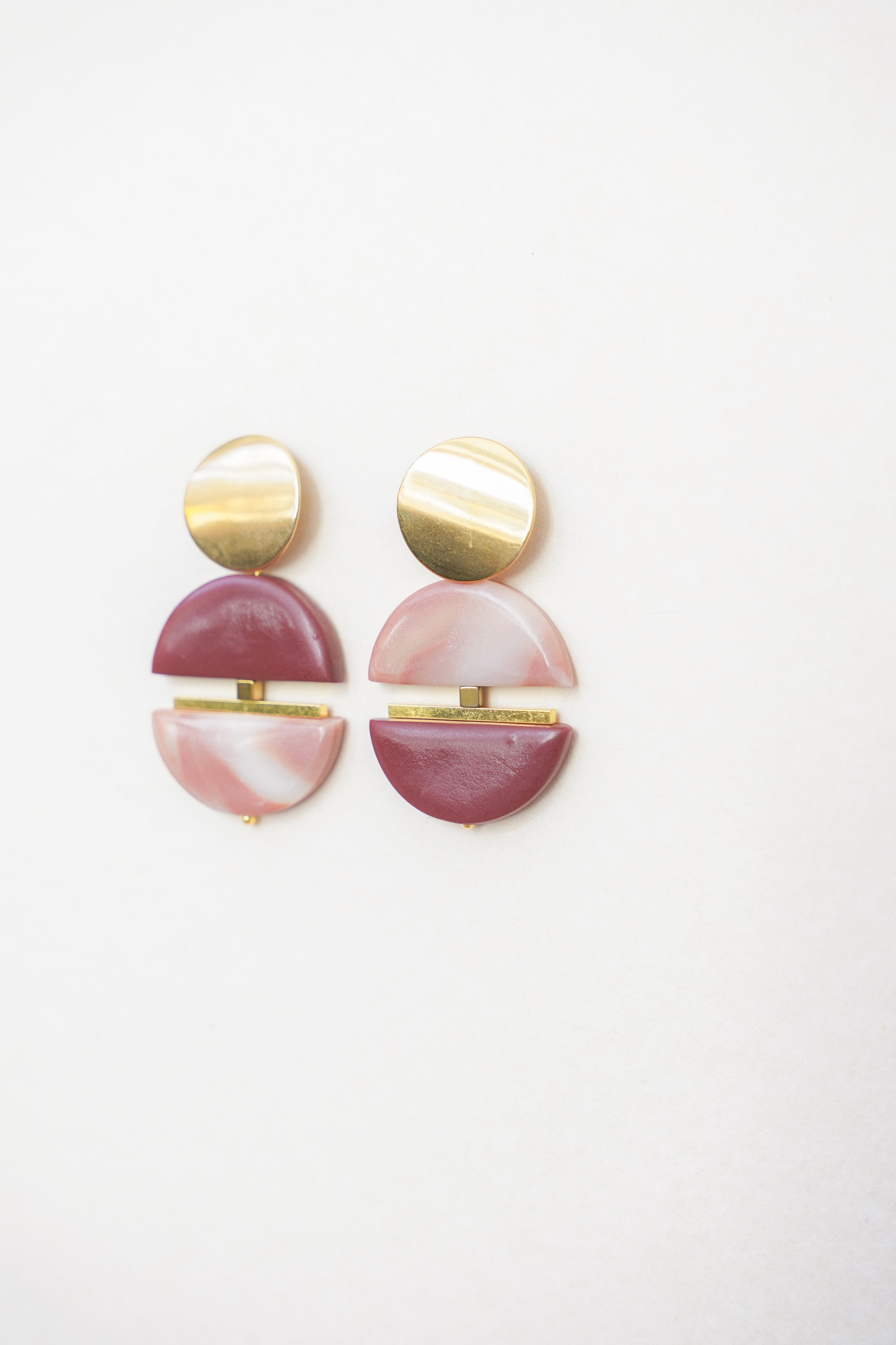 Contrast Drops in Burgundy and Pink