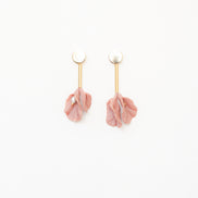 Dangling Flower Earrings