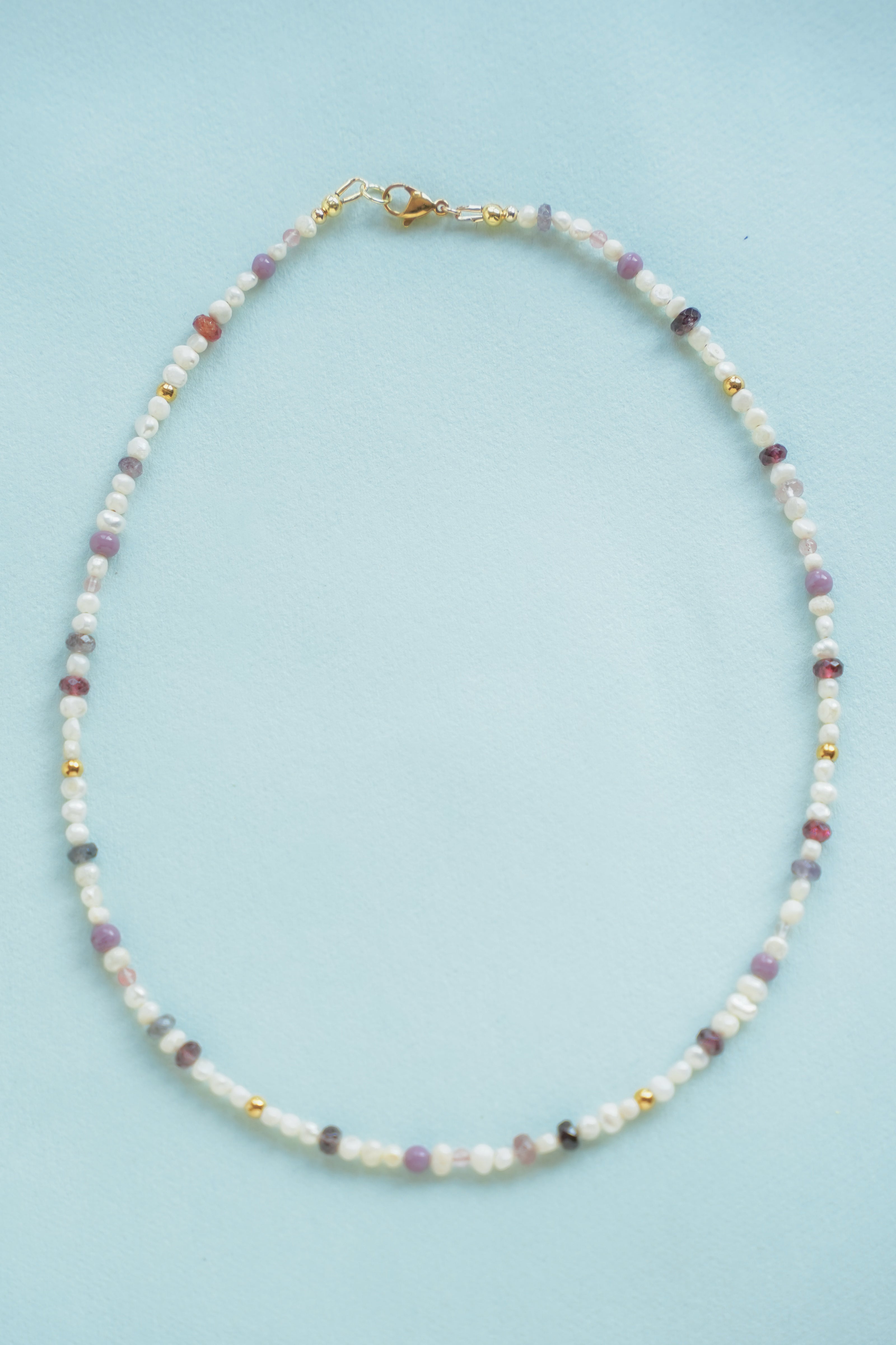 Perlenkette „Hauch von Flieder“