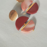 Contrast Drops in Burgundy and Pink