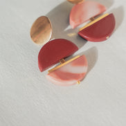 Contrast Drops in Burgundy and Pink
