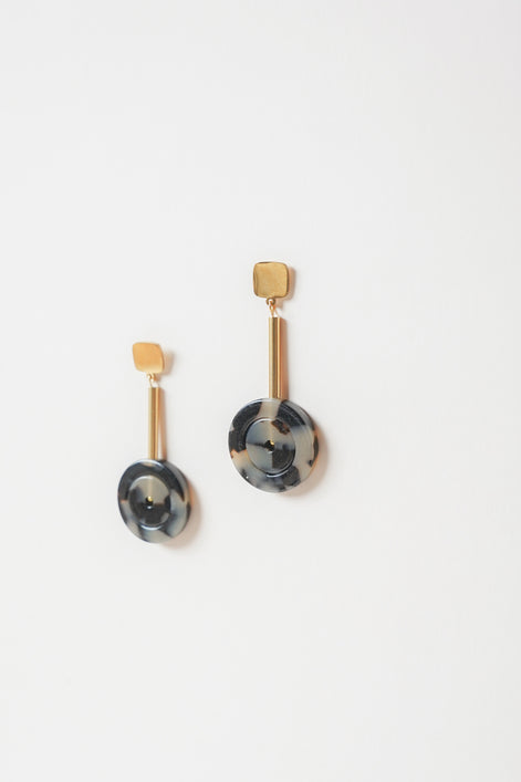Dangling Circle Earrings