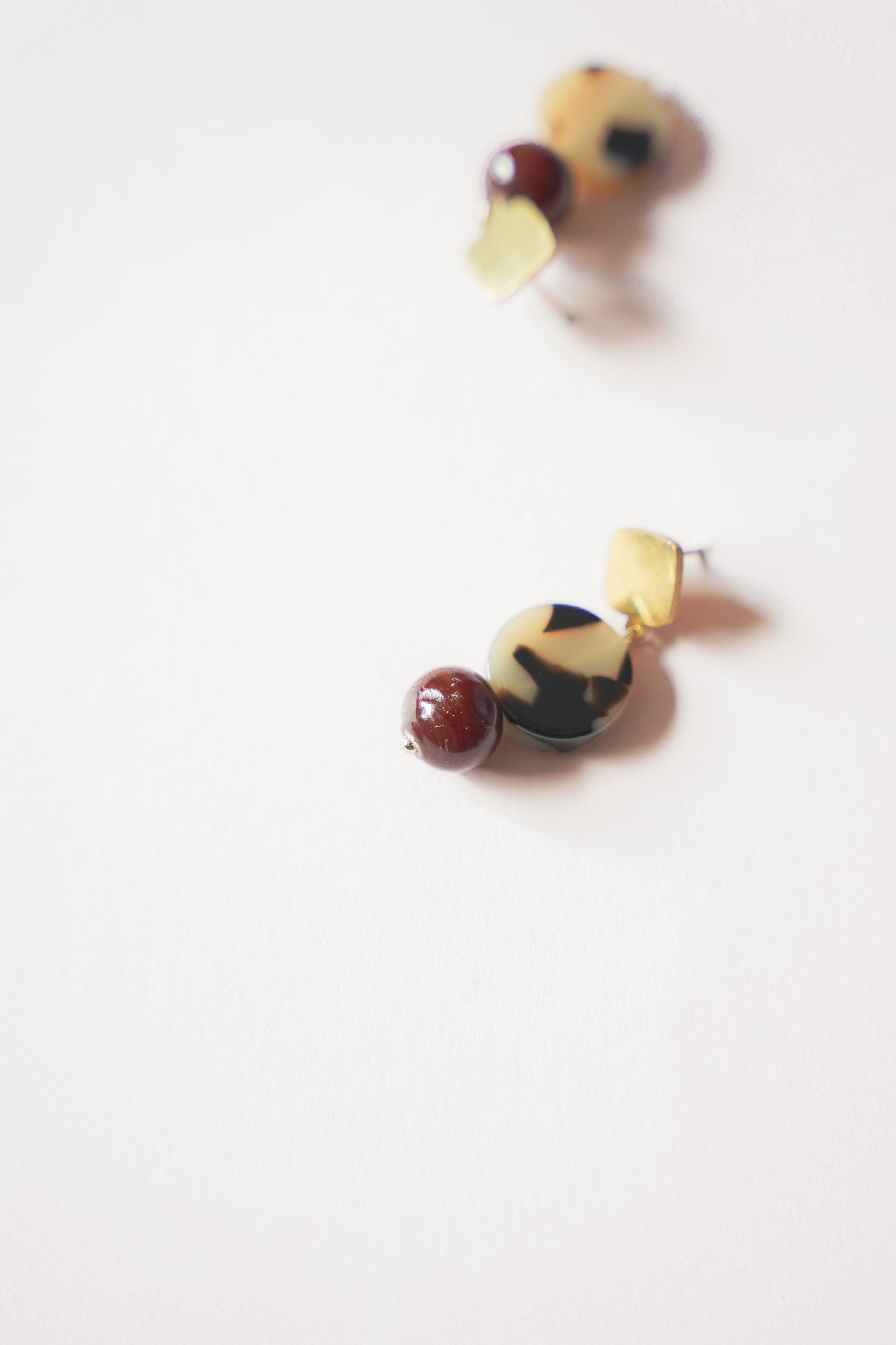Asymmetrical Mini Rounds