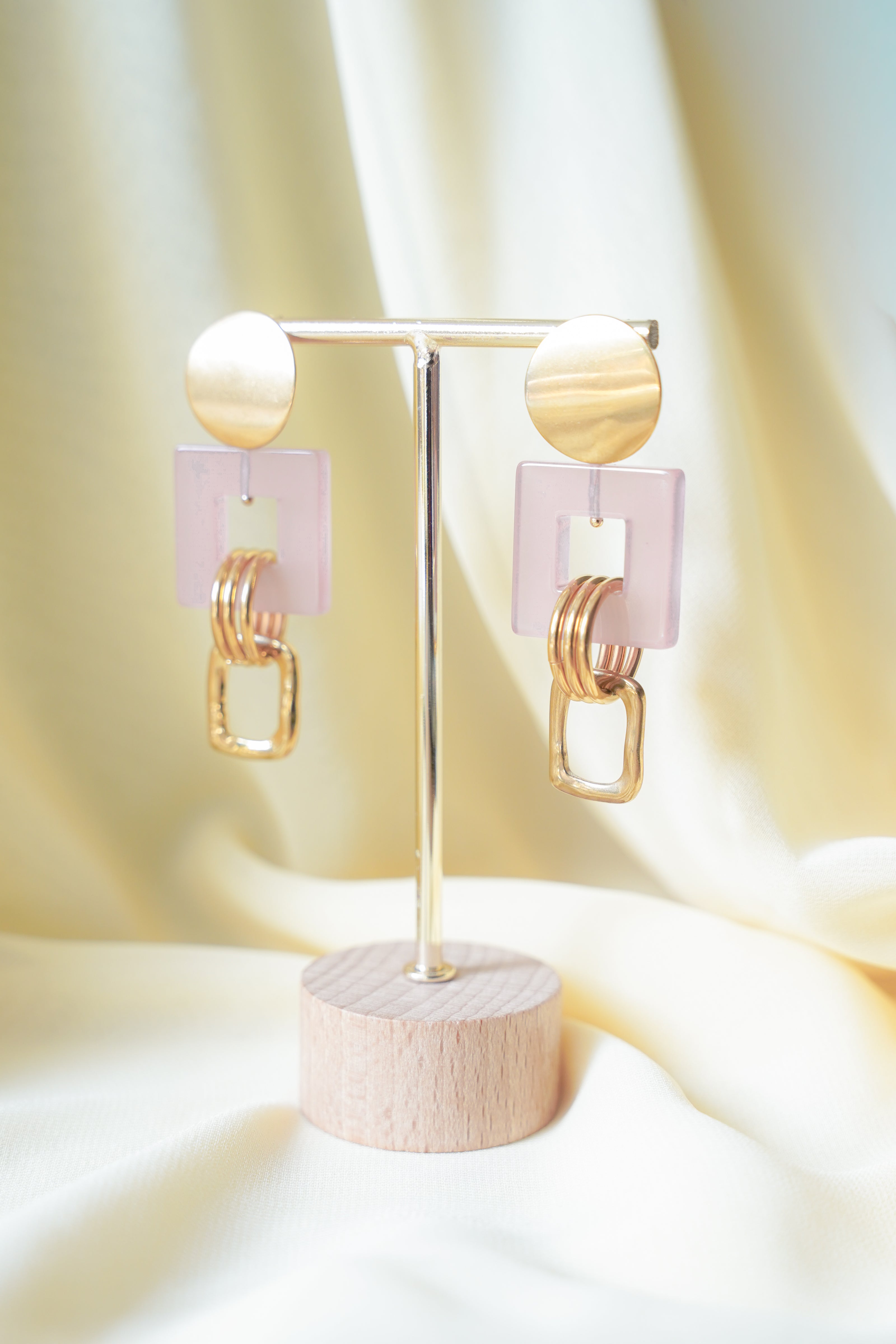 Square dangles