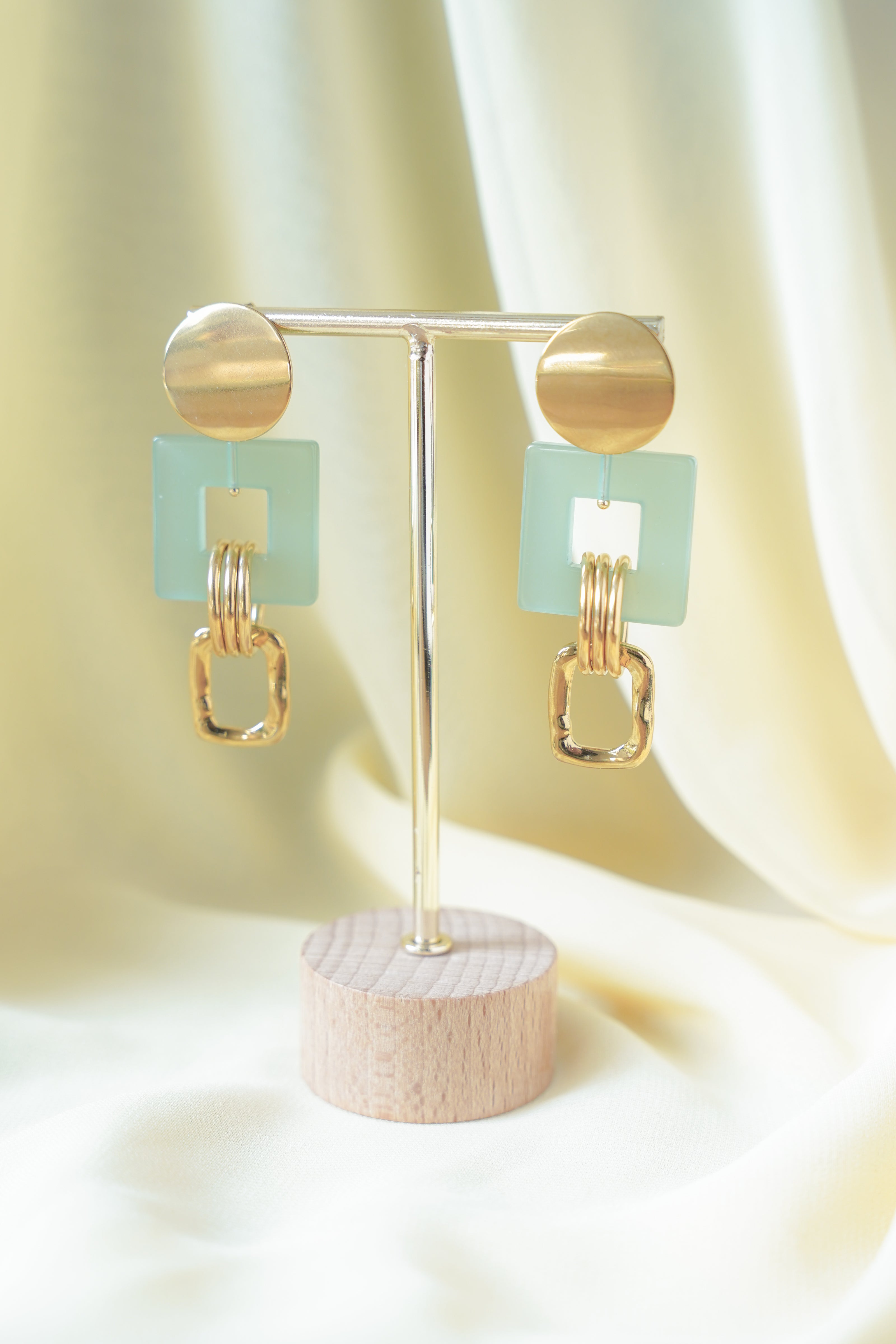 Square dangles