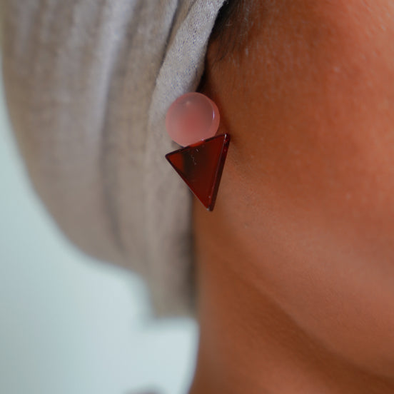 Geometric Triangle Studs