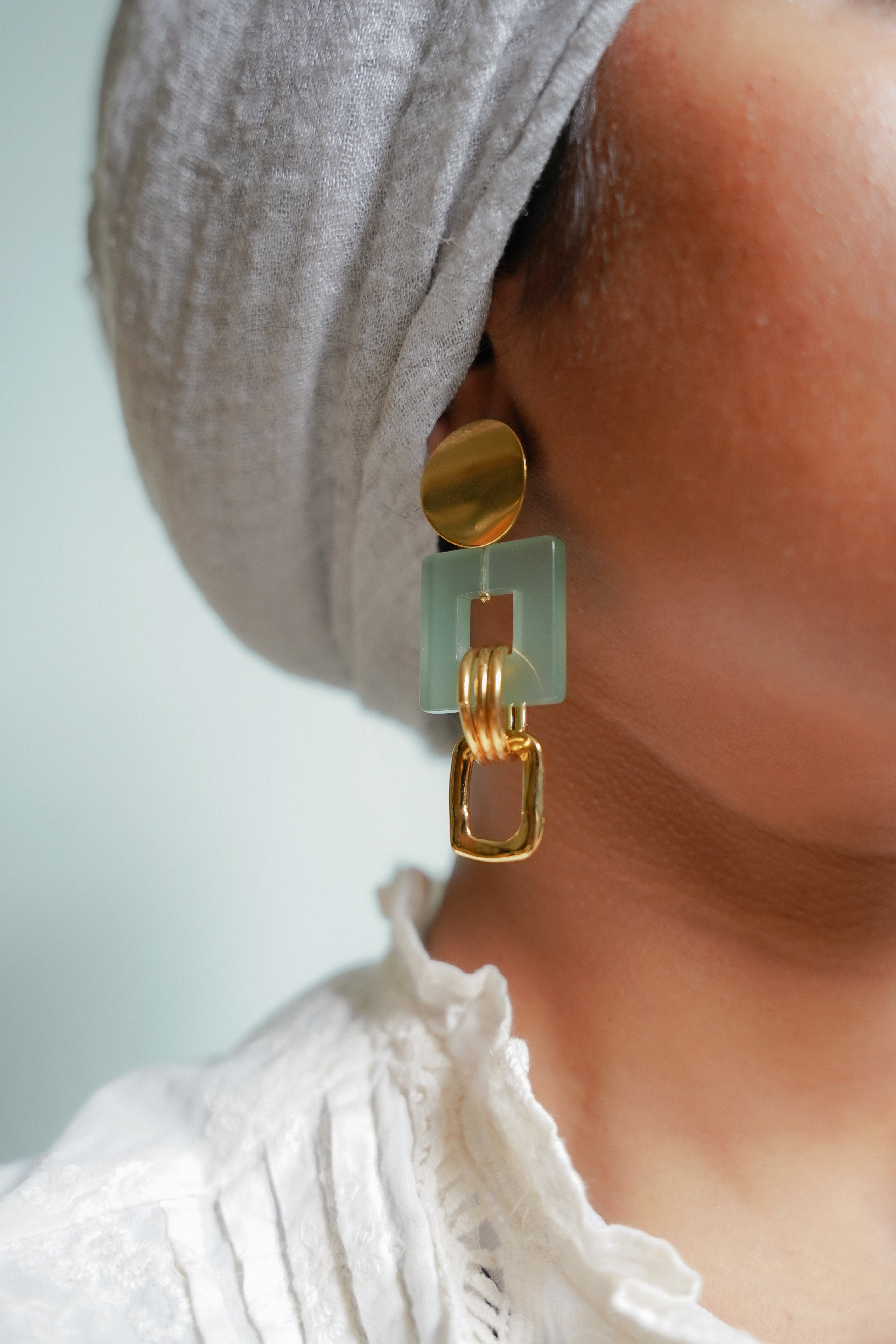 Square dangles