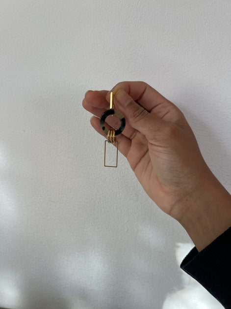 Dangling Circle Earrings